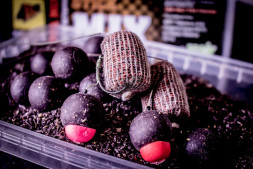 Пылящие Бойлы Professional Soluble Squid Octopus 20мм 200гр