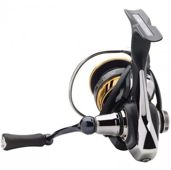 Катушка Daiwa 17 Legalis LT 4000D-C