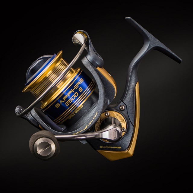 Катушка Favorite Sapphire 2000S