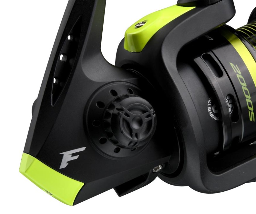 Катушкa спиннинговая Flagman Bonus 2000S