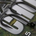 Крючок Gardner Covert Dark Chod Hooks Barbed Size 4 (10шт)